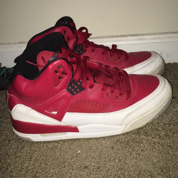 jordan spizike red and white